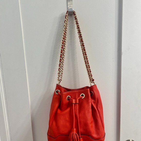 Rebecca Minkoff Red Leather Bucket Bag with Chain Strap - Picture 2 of 9